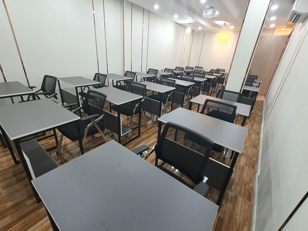 Ghế đào tạo Hòa Phát GL402TM